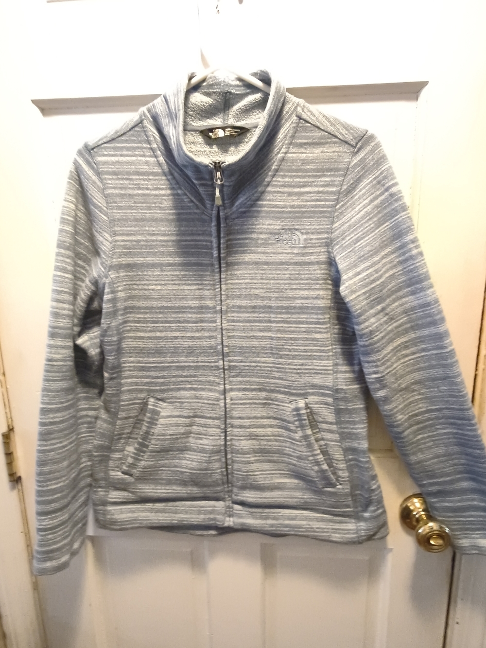 The North Face Women’s Heathered Light Blue Zip-Up Utility Jacket